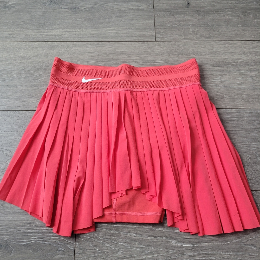 Nike Court Dri Fit Slam Skirt Size Medium Ember Glow